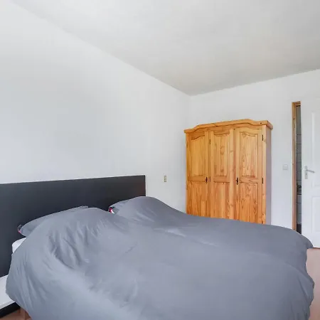 Serene In With Terrace And Nature Garden Dom wakacyjny *