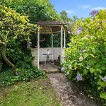 펜션 In With Terrace