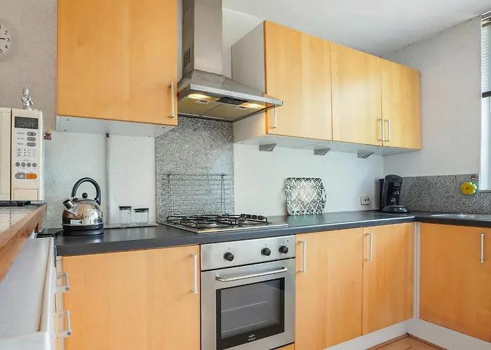 In With Terrace Holiday home *